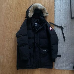 Men’s Canada Goose Emory Parka (Size L)